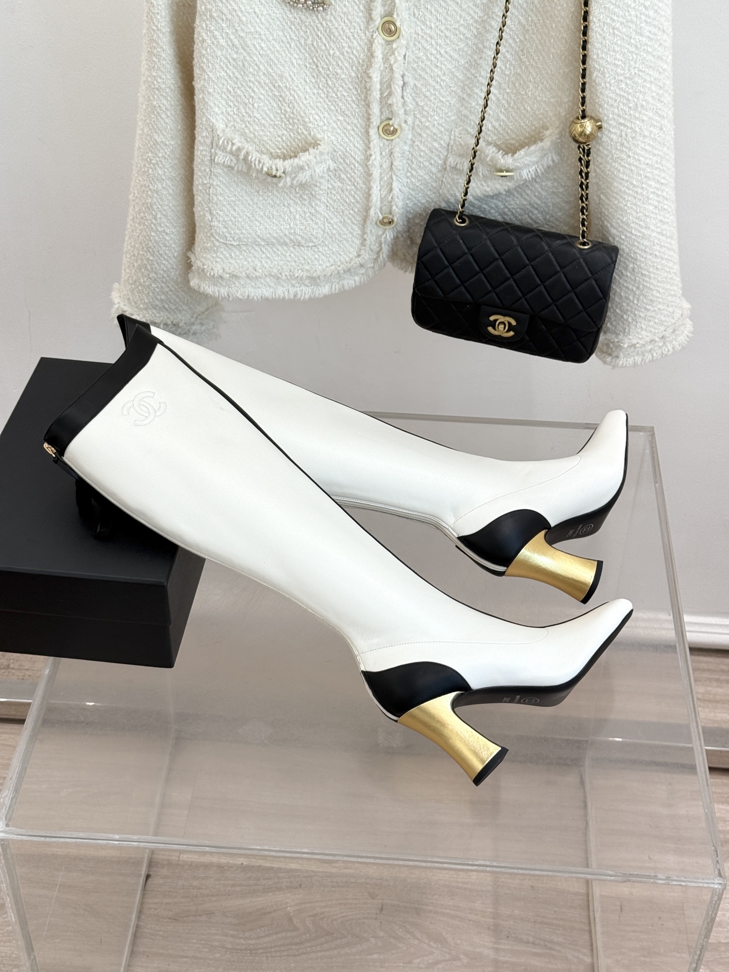 CHANE*｜小香26A秋冬新品 双C拼接方头金属跟高跟长靴 秋冬鞋柜必有它位置 时髦精闭眼入不亏 解锁秋冬穿搭万能密码