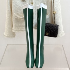 CHANE*|小香26A秋冬新品 双C拼接方头金属跟高跟长靴 秋冬鞋柜必有它位置 时髦精闭眼入不亏 解锁秋冬穿搭万能密码 CHANE*|小香26A秋冬新品 双C拼接方头金属跟高跟长靴 秋冬鞋柜必有它位置 时髦精闭眼入不亏 解锁秋冬穿搭万能密码