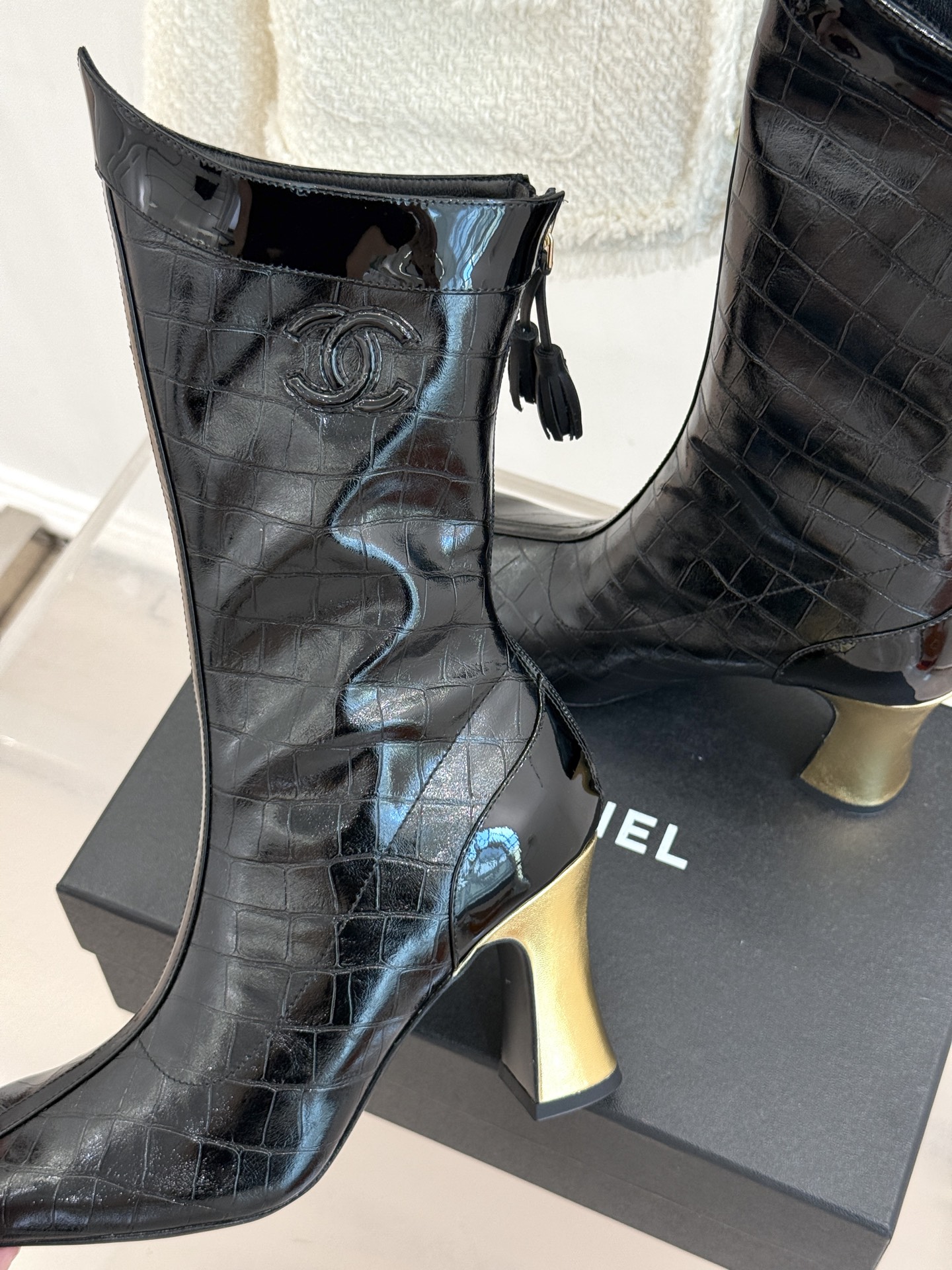CHANE*｜小香26A秋冬新品 双C拼接方头金属跟高跟长靴 秋冬鞋柜必有它位置 时髦精闭眼入不亏 解锁秋冬穿搭万能密码