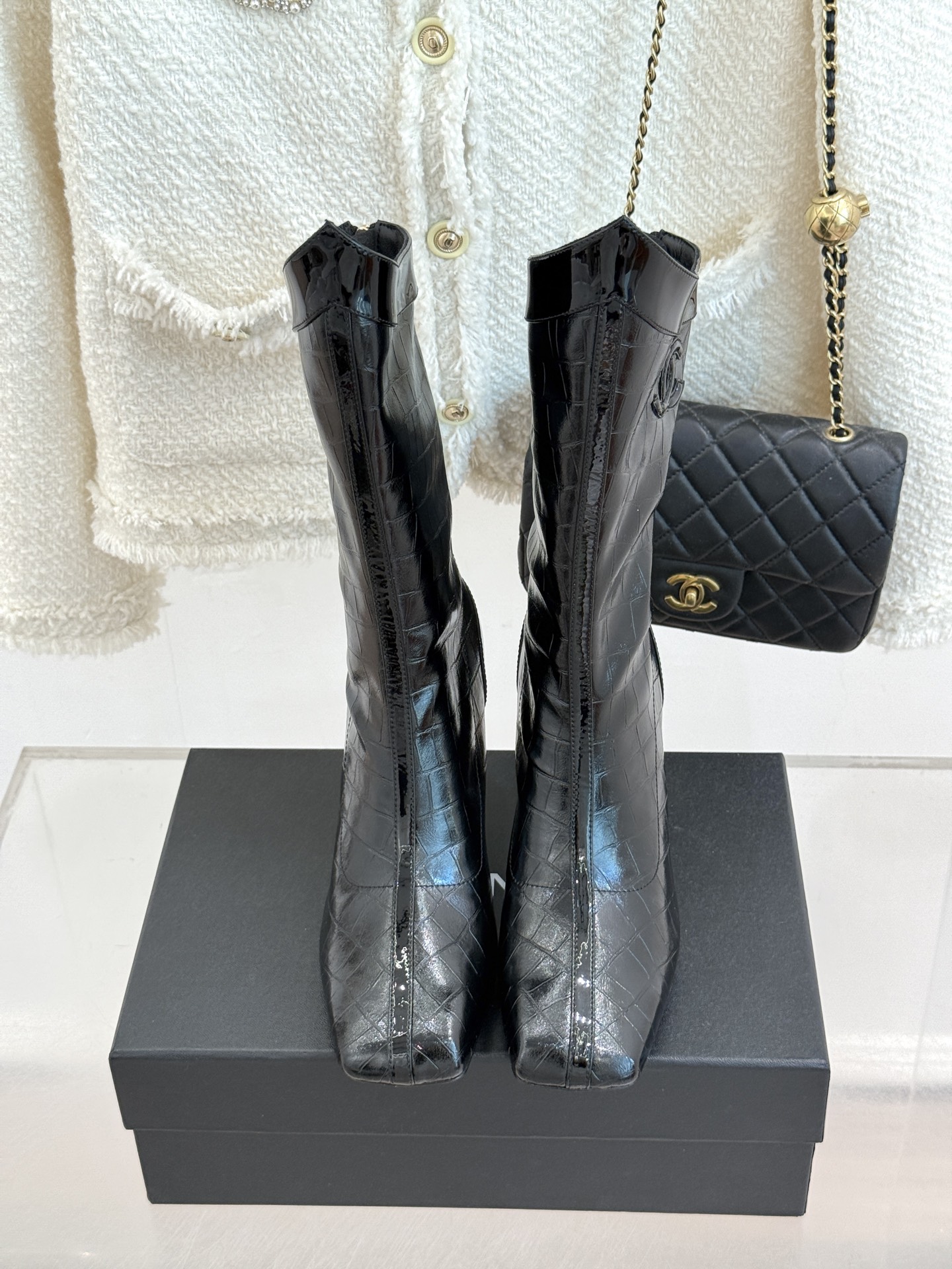 CHANE*｜小香26A秋冬新品 双C拼接方头金属跟高跟长靴 秋冬鞋柜必有它位置 时髦精闭眼入不亏 解锁秋冬穿搭万能密码