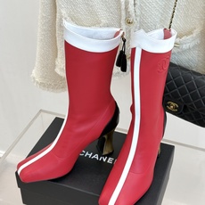 CHANE*|小香26A秋冬新品 双C拼接方头金属跟高跟长靴 秋冬鞋柜必有它位置 时髦精闭眼入不亏 解锁秋冬穿搭万能密码 CHANE*|小香26A秋冬新品 双C拼接方头金属跟高跟长靴 秋冬鞋柜必有它位置 时髦精闭眼入不亏 解锁秋冬穿搭万能密码
