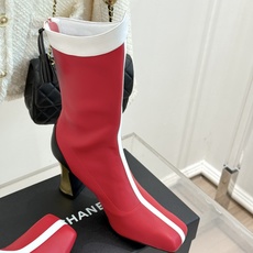 CHANE*|小香26A秋冬新品 双C拼接方头金属跟高跟长靴 秋冬鞋柜必有它位置 时髦精闭眼入不亏 解锁秋冬穿搭万能密码 CHANE*|小香26A秋冬新品 双C拼接方头金属跟高跟长靴 秋冬鞋柜必有它位置 时髦精闭眼入不亏 解锁秋冬穿搭万能密码