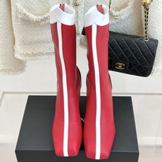 CHANE*|小香26A秋冬新品 双C拼接方头金属跟高跟长靴 秋冬鞋柜必有它位置 时髦精闭眼入不亏 解锁秋冬穿搭万能密码 CHANE*|小香26A秋冬新品 双C拼接方头金属跟高跟长靴 秋冬鞋柜必有它位置 时髦精闭眼入不亏 解锁秋冬穿搭万能密码