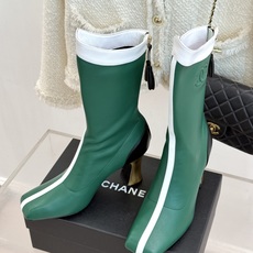 CHANE*|小香26A秋冬新品 双C拼接方头金属跟高跟长靴 秋冬鞋柜必有它位置 时髦精闭眼入不亏 解锁秋冬穿搭万能密码 CHANE*|小香26A秋冬新品 双C拼接方头金属跟高跟长靴 秋冬鞋柜必有它位置 时髦精闭眼入不亏 解锁秋冬穿搭万能密码