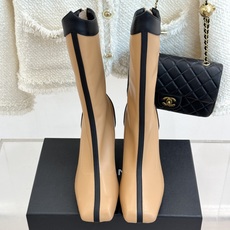 CHANE*|小香26A秋冬新品 双C拼接方头金属跟高跟长靴 秋冬鞋柜必有它位置 时髦精闭眼入不亏 解锁秋冬穿搭万能密码 CHANE*|小香26A秋冬新品 双C拼接方头金属跟高跟长靴 秋冬鞋柜必有它位置 时髦精闭眼入不亏 解锁秋冬穿搭万能密码