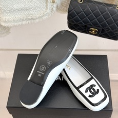 CHANE*|小香26AB新品双C 方头拼接后空凉鞋单鞋 春夏穿搭的宝藏单品 时髦精们人手必备 闭眼入绝不踩雷 满是法式 CHANE*|小香26AB新品双C 方头拼接后空凉鞋单鞋 春夏穿搭的宝藏单品 时髦精们人手必备 闭眼入绝不踩雷 满是法式