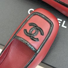 CHANE*|小香26AB新品双C 方头拼接后空凉鞋单鞋 春夏穿搭的宝藏单品 时髦精们人手必备 闭眼入绝不踩雷 满是法式 CHANE*|小香26AB新品双C 方头拼接后空凉鞋单鞋 春夏穿搭的宝藏单品 时髦精们人手必备 闭眼入绝不踩雷 满是法式