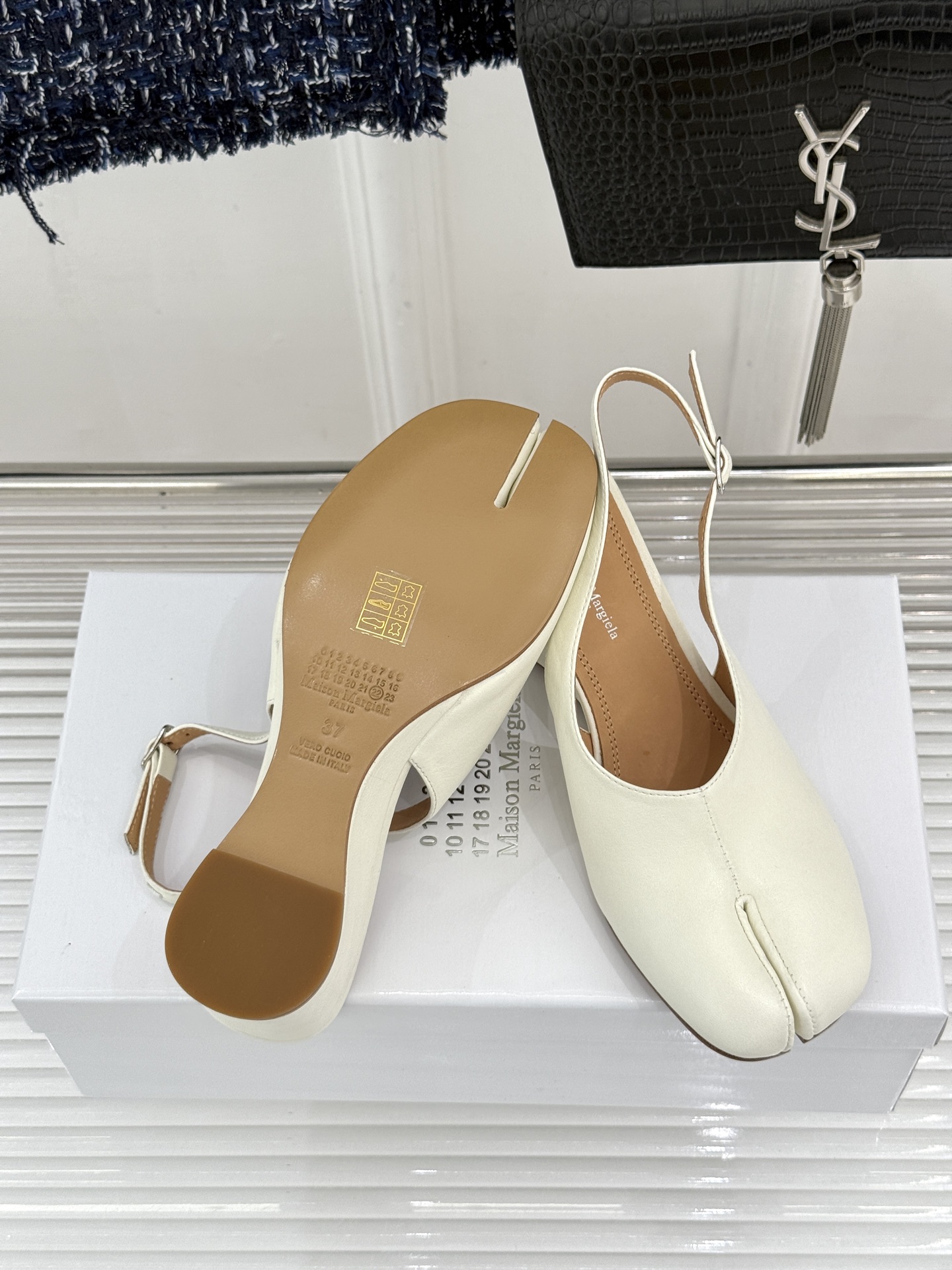 MaisonMargiela｜MM6马吉拉 复古分趾坡跟单鞋凉鞋 夏日出街回头率爆表 鞋柜里的宝藏小众单品 懂的人自然懂