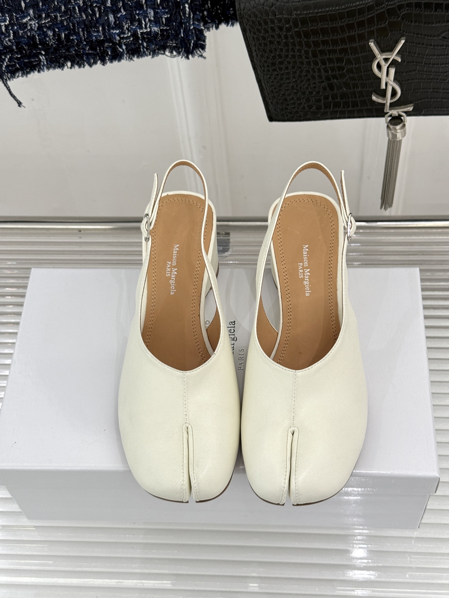 MaisonMargiela｜MM6马吉拉 复古分趾坡跟单鞋凉鞋 夏日出街回头率爆表 鞋柜里的宝藏小众单品 懂的人自然懂