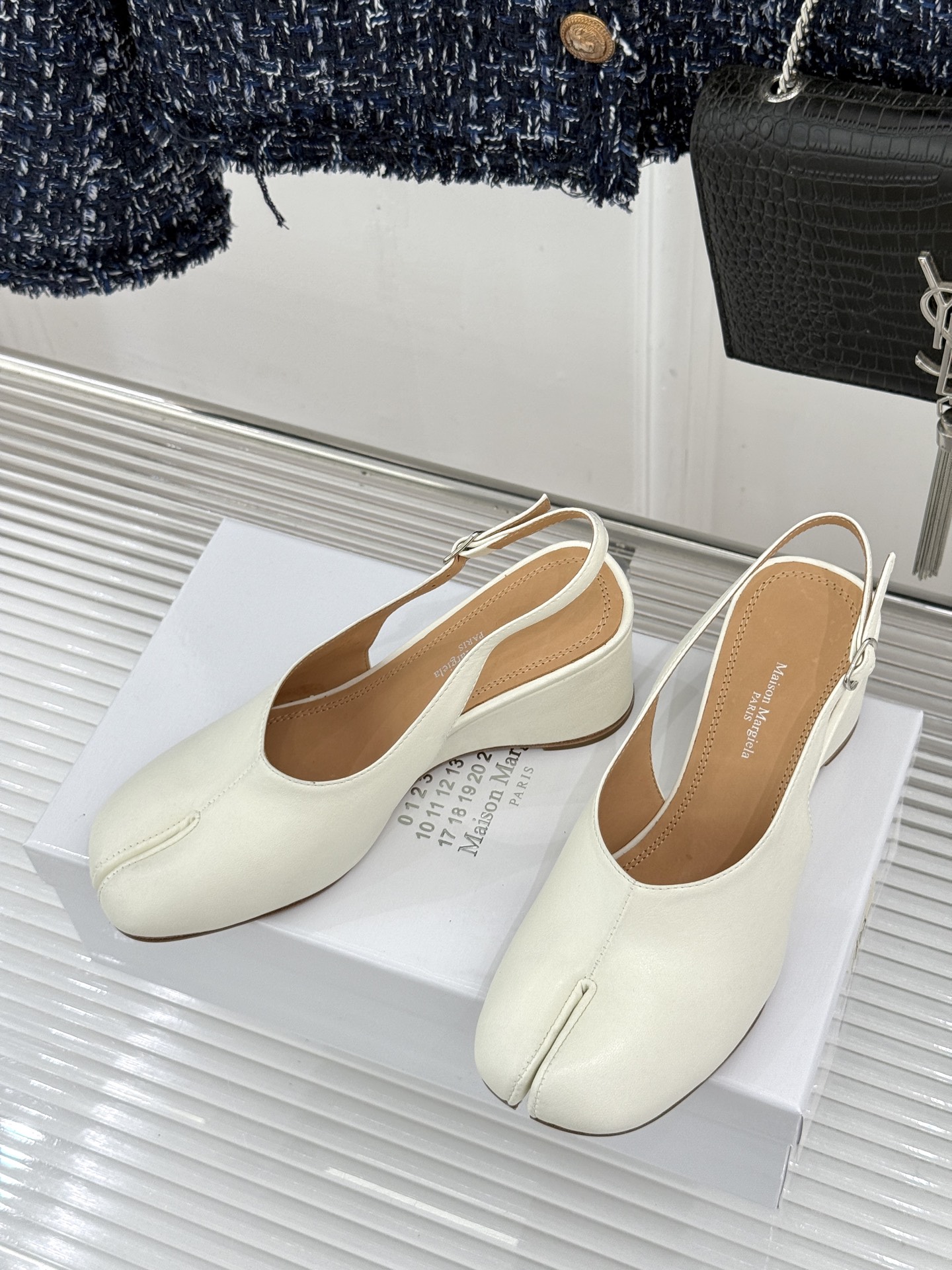 MaisonMargiela｜MM6马吉拉 复古分趾坡跟单鞋凉鞋 夏日出街回头率爆表 鞋柜里的宝藏小众单品 懂的人自然懂