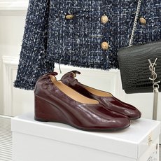 MaisonMargiela|MM6马吉拉 复古分趾坡跟单鞋凉鞋 夏日出街回头率爆表 鞋柜里的宝藏小众单品 懂的人自然懂 MaisonMargiela|MM6马吉拉 复古分趾坡跟单鞋凉鞋 夏日出街回头率爆表 鞋柜里的宝藏小众单品 懂的人自然懂