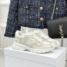 Celine/赛琳26WF新品 凯旋门厚底老爹鞋运动鞋 凯旋门徽标低调吸睛 厚底悄悄拉长腿型 复古摩登氛围感拉满 牛 Celine/赛琳26WF新品 凯旋门厚底老爹鞋运动鞋 凯旋门徽标低调吸睛 厚底悄悄拉长腿型 复古摩登氛围感拉满 牛