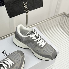 Celine/赛琳26WF新品 凯旋门厚底老爹鞋运动鞋 凯旋门徽标低调吸睛 厚底悄悄拉长腿型 复古摩登氛围感拉满 牛 Celine/赛琳26WF新品 凯旋门厚底老爹鞋运动鞋 凯旋门徽标低调吸睛 厚底悄悄拉长腿型 复古摩登氛围感拉满 牛