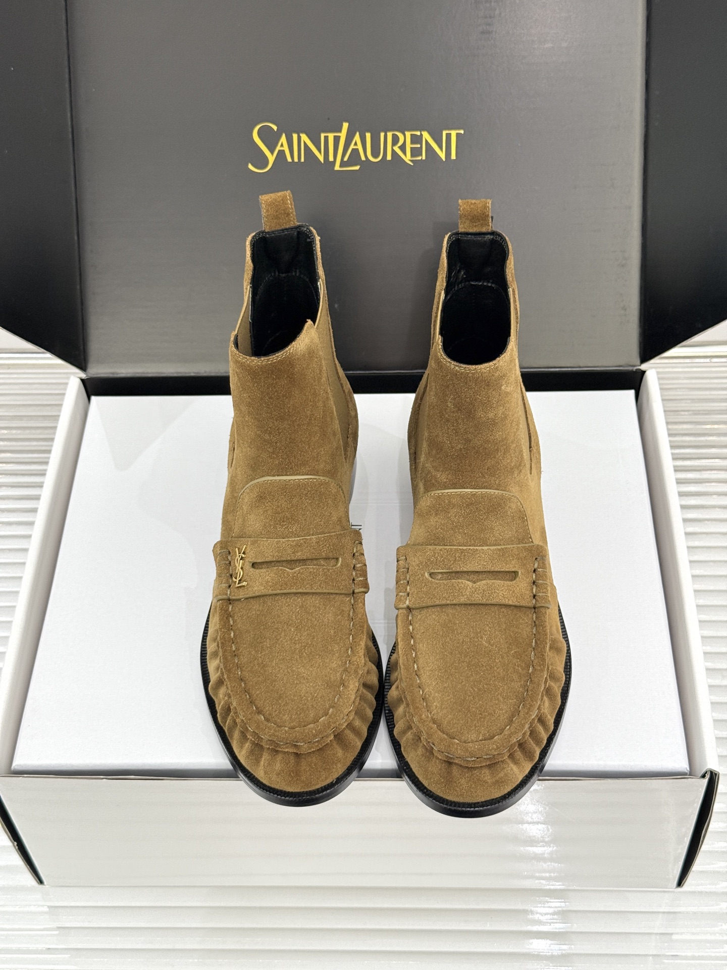 （配原版飞机盒） saintlaurent/YSL圣罗兰26WF 新品褶皱切尔西短靴 秋冬衣橱必备酷飒单品 上脚秒变摩登