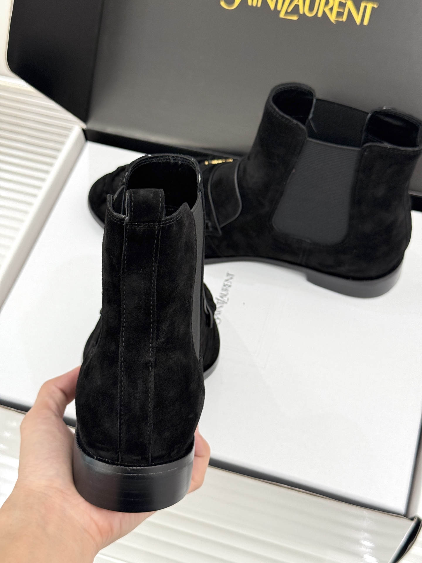 （配原版飞机盒） saintlaurent/YSL圣罗兰26WF 新品褶皱切尔西短靴 秋冬衣橱必备酷飒单品 上脚秒变摩登