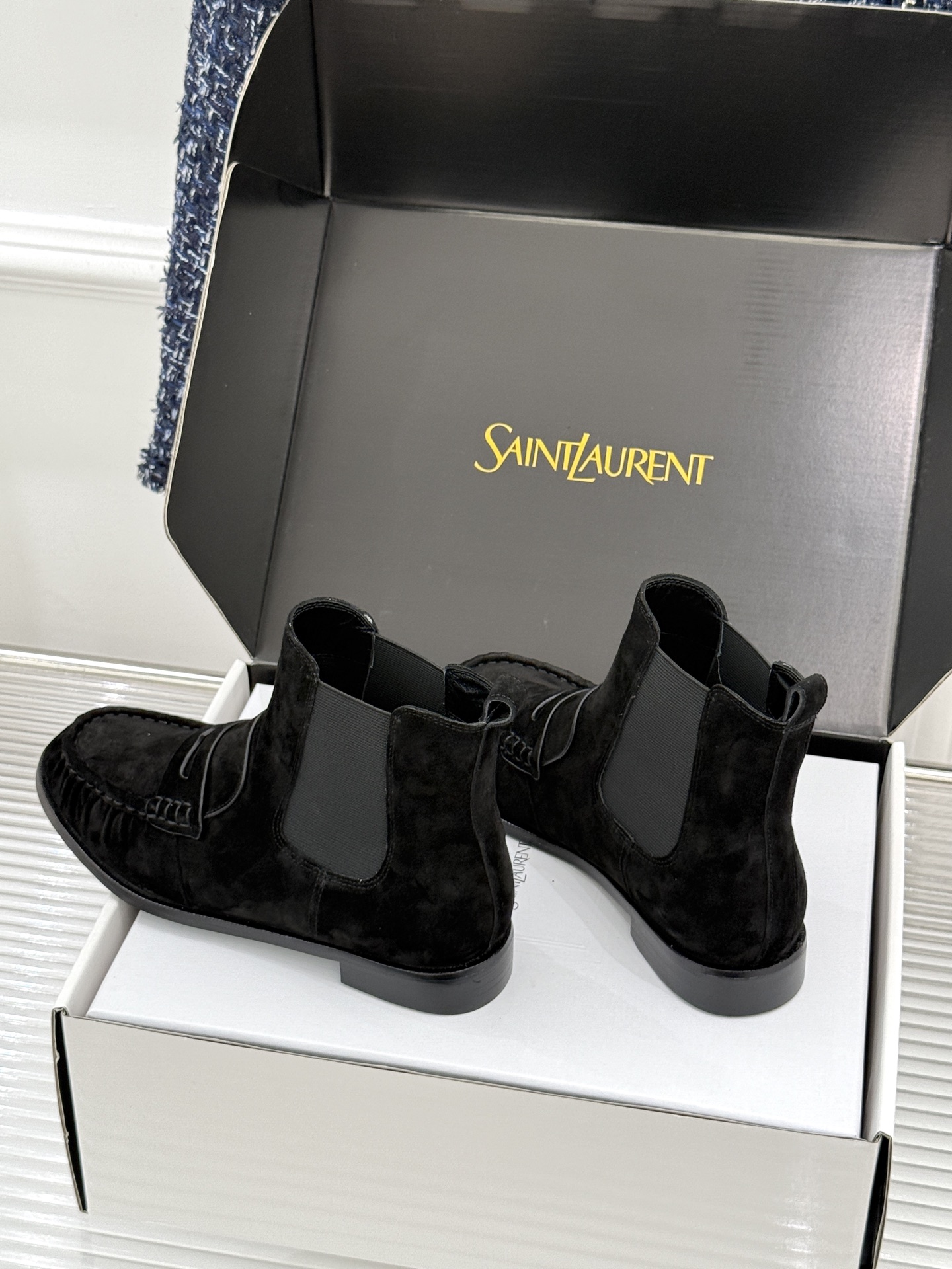（配原版飞机盒） saintlaurent/YSL圣罗兰26WF 新品褶皱切尔西短靴 秋冬衣橱必备酷飒单品 上脚秒变摩登