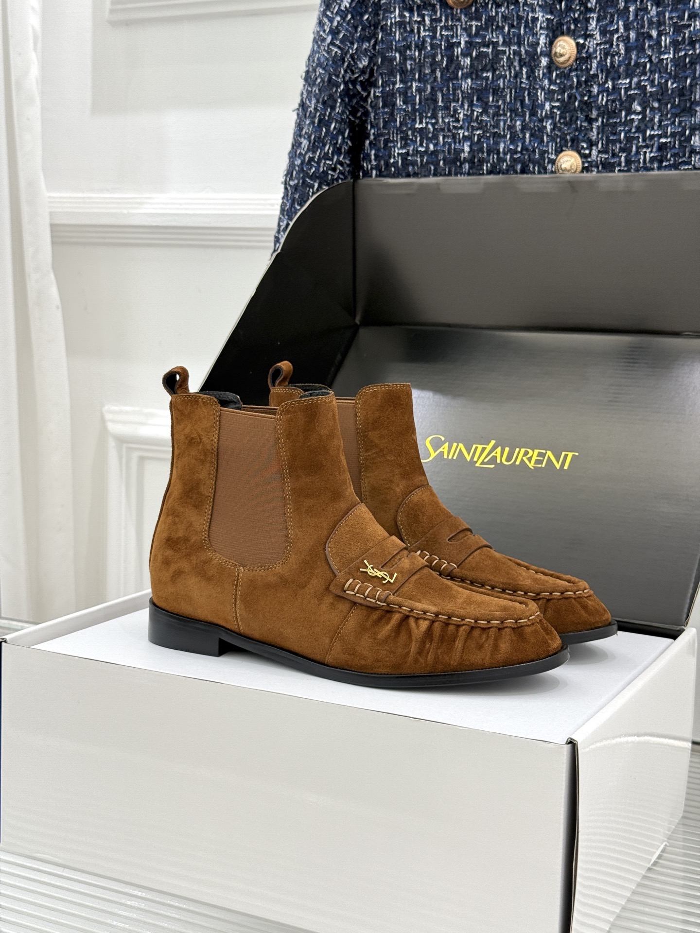 (配原版飞机盒) saintlaurent/YSL圣罗兰26WF 新品褶皱切尔西短靴 秋冬衣橱必备酷飒单品 上脚秒变摩登 (配原版飞机盒) saintlaurent/YSL圣罗兰26WF 新品褶皱切尔西短靴 秋冬衣橱必备酷飒单品 上脚秒变摩登