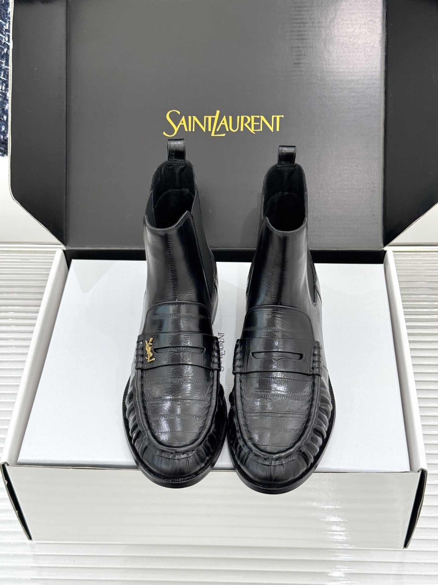（配原版飞机盒） saintlaurent/YSL圣罗兰26WF 新品褶皱切尔西短靴 秋冬衣橱必备酷飒单品 上脚秒变摩登