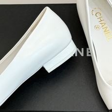 CHANE*|小香26B新品双C 拼色平底芭蕾舞鞋单鞋 经典双C徽标辨识度高 撞色晕染柔雅层次感 小羊皮鞋面细腻如脂 圆 CHANE*|小香26B新品双C 拼色平底芭蕾舞鞋单鞋 经典双C徽标辨识度高 撞色晕染柔雅层次感 小羊皮鞋面细腻如脂 圆