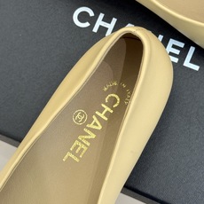 CHANE*|小香26B新品双C 拼色平底芭蕾舞鞋单鞋 经典双C徽标辨识度高 撞色晕染柔雅层次感 小羊皮鞋面细腻如脂 圆 CHANE*|小香26B新品双C 拼色平底芭蕾舞鞋单鞋 经典双C徽标辨识度高 撞色晕染柔雅层次感 小羊皮鞋面细腻如脂 圆