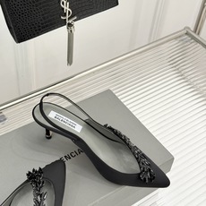 Balenciaga x Manolo Blahnik联盟款 26WF新品水晶叶真丝高跟凉鞋 巴黎世家联名莫罗新作 真丝 Balenciaga x Manolo Blahnik联盟款 26WF新品水晶叶真丝高跟凉鞋 巴黎世家联名莫罗新作 真丝