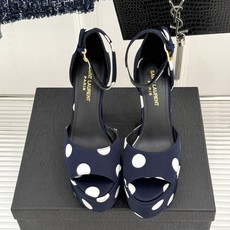 Saint Laurent /YSL圣罗兰26WF新品 波点鱼嘴防水台高跟凉鞋 波点肌理晕染复古调性 鱼嘴露趾衬足型纤细 Saint Laurent /YSL圣罗兰26WF新品 波点鱼嘴防水台高跟凉鞋 波点肌理晕染复古调性 鱼嘴露趾衬足型纤细