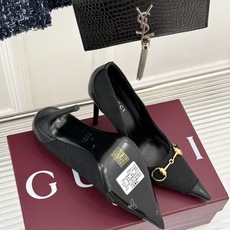 Gucci/古驰26WF新品Donna系列 马衔扣尖头高跟鞋凉鞋 经典马衔扣缀鞋面 尖头线条修饰纤细脚型 细跟拉长腿型比 Gucci/古驰26WF新品Donna系列 马衔扣尖头高跟鞋凉鞋 经典马衔扣缀鞋面 尖头线条修饰纤细脚型 细跟拉长腿型比