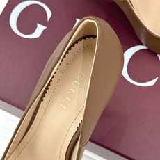 Gucci/古驰26WF新品Donna系列 马衔扣尖头高跟鞋凉鞋 经典马衔扣缀鞋面 尖头线条修饰纤细脚型 细跟拉长腿型比 Gucci/古驰26WF新品Donna系列 马衔扣尖头高跟鞋凉鞋 经典马衔扣缀鞋面 尖头线条修饰纤细脚型 细跟拉长腿型比