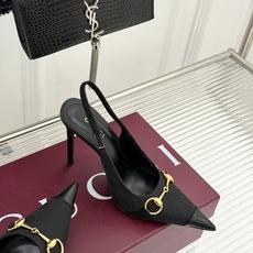 Gucci/古驰26WF新品Donna系列 马衔扣尖头高跟鞋凉鞋 经典马衔扣缀鞋面 尖头线条修饰纤细脚型 细跟拉长腿型比 Gucci/古驰26WF新品Donna系列 马衔扣尖头高跟鞋凉鞋 经典马衔扣缀鞋面 尖头线条修饰纤细脚型 细跟拉长腿型比
