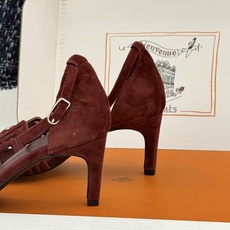 (配原版飞机盒) Hermès/爱马仕经典H型 细跟高跟凉鞋 极简奢韵 勾勒优雅身姿 标志性H型镂空鞋面 凝练品牌经典设 (配原版飞机盒) Hermès/爱马仕经典H型 细跟高跟凉鞋 极简奢韵 勾勒优雅身姿 标志性H型镂空鞋面 凝练品牌经典设