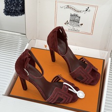(配原版飞机盒) Hermès/爱马仕经典H型 细跟高跟凉鞋 极简奢韵 勾勒优雅身姿 标志性H型镂空鞋面 凝练品牌经典设 (配原版飞机盒) Hermès/爱马仕经典H型 细跟高跟凉鞋 极简奢韵 勾勒优雅身姿 标志性H型镂空鞋面 凝练品牌经典设