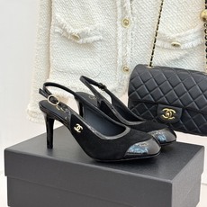 CHANE*|小香26B新品拼色 中空高跟凉鞋 鞋柜百搭宝藏款 时髦精必入款 标志性双C五金点缀鞋身 中空露肤显纤细 细 CHANE*|小香26B新品拼色 中空高跟凉鞋 鞋柜百搭宝藏款 时髦精必入款 标志性双C五金点缀鞋身 中空露肤显纤细 细