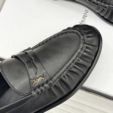 男码+40(配原版飞机盒) Saint Lauren*YSL圣罗兰26WF新品 YSL小logo情侣款乐福鞋半拖 标志性 男码+40(配原版飞机盒) Saint Lauren*YSL圣罗兰26WF新品 YSL小logo情侣款乐福鞋半拖 标志性