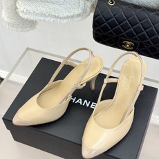 CHANE*|小香26B新品拼色 高跟鞋凉鞋 双色重绎经典美学设计 小尖头勾勒利落线条 后绊带贴合脚踝不掉跟 细高跟撑起 CHANE*|小香26B新品拼色 高跟鞋凉鞋 双色重绎经典美学设计 小尖头勾勒利落线条 后绊带贴合脚踝不掉跟 细高跟撑起