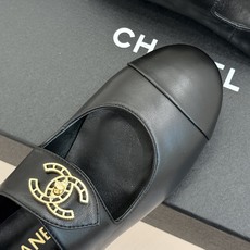CHANE*|小香26B双C书包扣 平底玛丽珍鞋 复古书包扣精巧点缀 双C金属扣精致吸睛 平底软弹上脚超舒服 圆润鞋头包 CHANE*|小香26B双C书包扣 平底玛丽珍鞋 复古书包扣精巧点缀 双C金属扣精致吸睛 平底软弹上脚超舒服 圆润鞋头包
