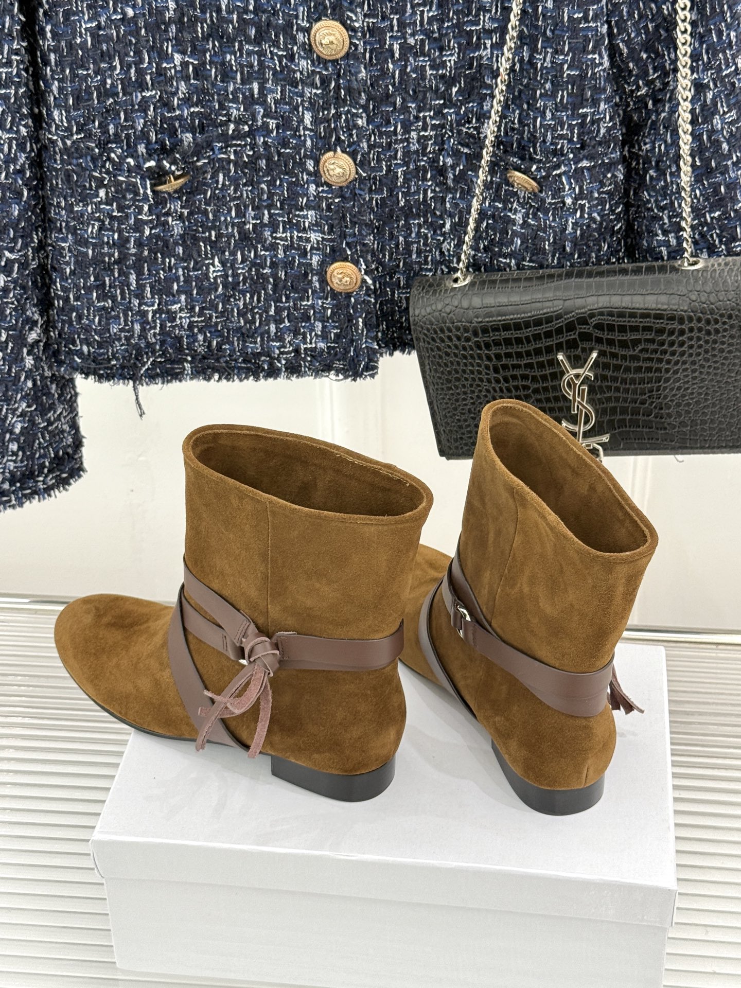 ISABEL MARANT/伊莎贝尔 26WF新品复古皮带扣短靴 秋冬造型点睛宝藏靴款 小众设计不易与人撞款 哑光绒面自