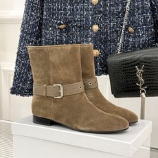 ISABEL MARANT/伊莎贝尔 26WF新品复古皮带扣短靴 秋冬造型点睛宝藏靴款 小众设计不易与人撞款 哑光绒面自 ISABEL MARANT/伊莎贝尔 26WF新品复古皮带扣短靴 秋冬造型点睛宝藏靴款 小众设计不易与人撞款 哑光绒面自