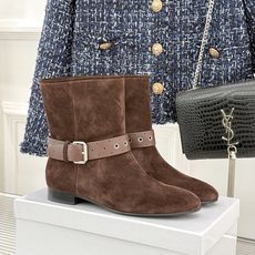 ISABEL MARANT/伊莎贝尔 26WF新品复古皮带扣短靴 秋冬造型点睛宝藏靴款 小众设计不易与人撞款 哑光绒面自 ISABEL MARANT/伊莎贝尔 26WF新品复古皮带扣短靴 秋冬造型点睛宝藏靴款 小众设计不易与人撞款 哑光绒面自