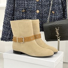 ISABEL MARANT/伊莎贝尔 26WF新品复古皮带扣短靴 秋冬造型点睛宝藏靴款 小众设计不易与人撞款 哑光绒面自 ISABEL MARANT/伊莎贝尔 26WF新品复古皮带扣短靴 秋冬造型点睛宝藏靴款 小众设计不易与人撞款 哑光绒面自