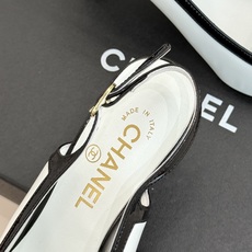 CHANE*|小香26B新品双C 拼色复古方头粗跟高跟鞋 双C徽标尽显精致质感 复古圆头柔化脚型线条 粗跟稳妥好走不累脚 CHANE*|小香26B新品双C 拼色复古方头粗跟高跟鞋 双C徽标尽显精致质感 复古圆头柔化脚型线条 粗跟稳妥好走不累脚