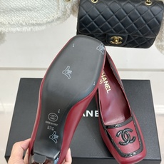 CHANE*|小香26B新品双C 拼色复古方头粗跟高跟鞋 双C徽标尽显精致质感 复古圆头柔化脚型线条 粗跟稳妥好走不累脚 CHANE*|小香26B新品双C 拼色复古方头粗跟高跟鞋 双C徽标尽显精致质感 复古圆头柔化脚型线条 粗跟稳妥好走不累脚