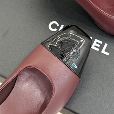 CHANE*|小香26B新品双C 拼色复古方头粗跟高跟鞋 双C徽标尽显精致质感 复古方头柔化脚型线条 粗跟稳妥好走不累脚 CHANE*|小香26B新品双C 拼色复古方头粗跟高跟鞋 双C徽标尽显精致质感 复古方头柔化脚型线条 粗跟稳妥好走不累脚
