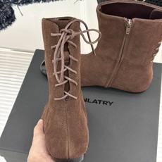 DYMONLATRY 26WF新品 拼色绑带侧拉链平底短靴 拼色撞出冷冽高级感 绑带勾勒利落鞋身线条 侧拉链穿脱超省心 DYMONLATRY 26WF新品 拼色绑带侧拉链平底短靴 拼色撞出冷冽高级感 绑带勾勒利落鞋身线条 侧拉链穿脱超省心