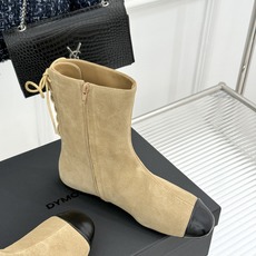 DYMONLATRY 26WF新品 拼色绑带侧拉链平底短靴 拼色撞出冷冽高级感 绑带勾勒利落鞋身线条 侧拉链穿脱超省心 DYMONLATRY 26WF新品 拼色绑带侧拉链平底短靴 拼色撞出冷冽高级感 绑带勾勒利落鞋身线条 侧拉链穿脱超省心