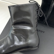 DYMONLATRY 26WF新品 拼色绑带侧拉链平底短靴 拼色撞出冷冽高级感 绑带勾勒利落鞋身线条 侧拉链穿脱超省心 DYMONLATRY 26WF新品 拼色绑带侧拉链平底短靴 拼色撞出冷冽高级感 绑带勾勒利落鞋身线条 侧拉链穿脱超省心