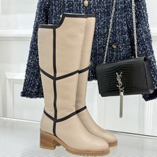 Hermès/爱马仕26WF新品 两穿翻折粗跟雪地靴 翻折两穿解锁双重风格 粗跟稳当久走不累脚 羊羔毛内里锁温超保暖 细 Hermès/爱马仕26WF新品 两穿翻折粗跟雪地靴 翻折两穿解锁双重风格 粗跟稳当久走不累脚 羊羔毛内里锁温超保暖 细