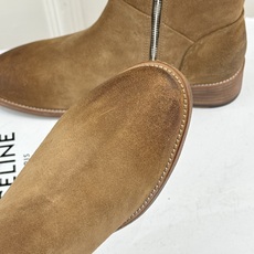 Celine /塞琳经典秋冬复古 西部缝线粗跟短长靴 秋冬穿搭的灵魂单品 经典款永不过时 鞋柜必备投资级单品 细节尽显品 Celine /塞琳经典秋冬复古 西部缝线粗跟短长靴 秋冬穿搭的灵魂单品 经典款永不过时 鞋柜必备投资级单品 细节尽显品