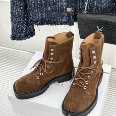 男码+30 MaisonMargiela|MM6马吉拉 分趾系带厚底情侣款马丁靴短靴 马吉拉标志性tabi分趾 厚底悄悄 男码+30 MaisonMargiela|MM6马吉拉 分趾系带厚底情侣款马丁靴短靴 马吉拉标志性tabi分趾 厚底悄悄