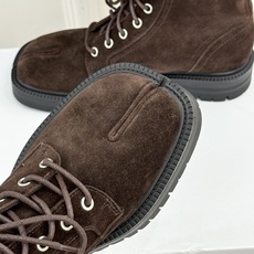 男码+30 MaisonMargiela|MM6马吉拉 分趾系带厚底情侣款马丁靴短靴 马吉拉标志性tabi分趾 厚底悄悄 男码+30 MaisonMargiela|MM6马吉拉 分趾系带厚底情侣款马丁靴短靴 马吉拉标志性tabi分趾 厚底悄悄