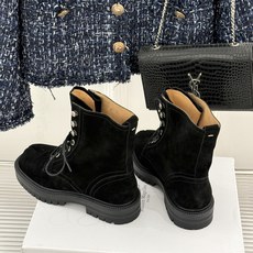 男码+30 MaisonMargiela|MM6马吉拉 分趾系带厚底情侣款马丁靴短靴 马吉拉标志性tabi分趾 厚底悄悄 男码+30 MaisonMargiela|MM6马吉拉 分趾系带厚底情侣款马丁靴短靴 马吉拉标志性tabi分趾 厚底悄悄